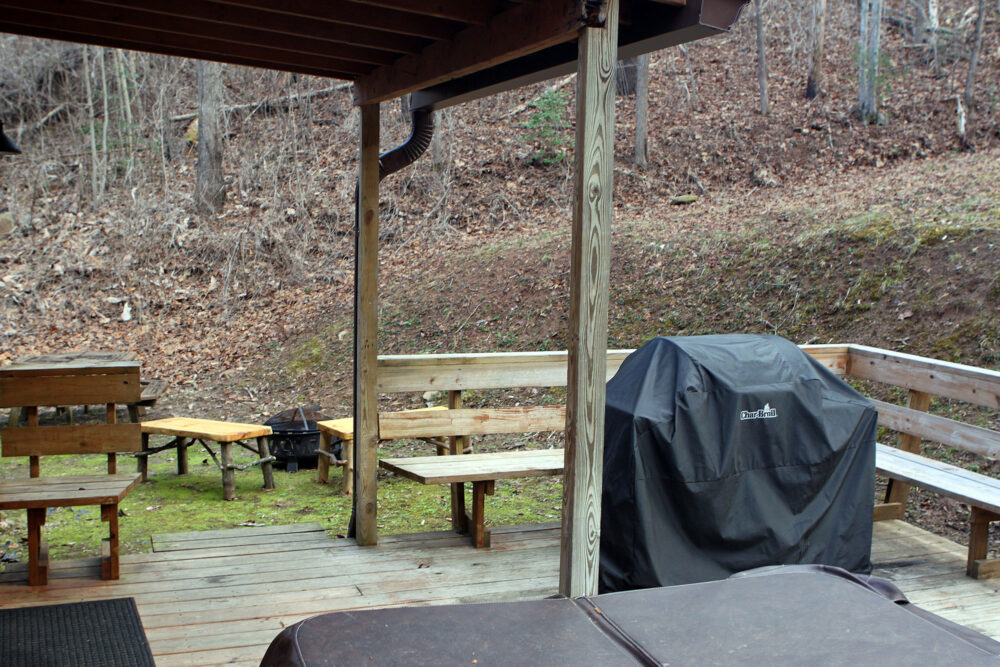 North Carolina Cabin In the Woods Real Estate Photography